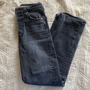 Levi’s ribcage jean
